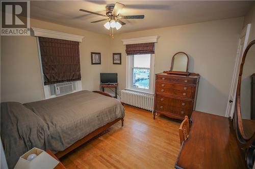 25 Jessie Street, Brockville, ON - Indoor Photo Showing Bedroom