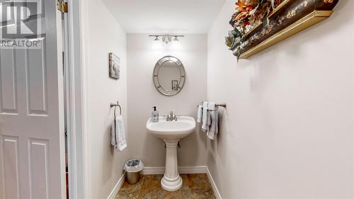 93 Halley Drive, St John'S, NL - Indoor Photo Showing Bathroom