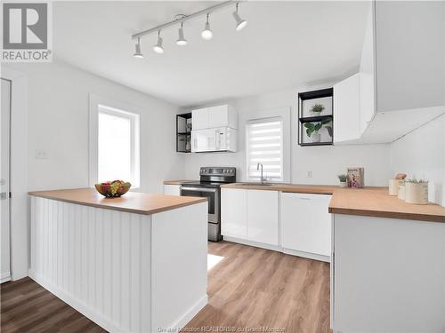 50 Salisbury Rd, Moncton, NB - Indoor Photo Showing Kitchen