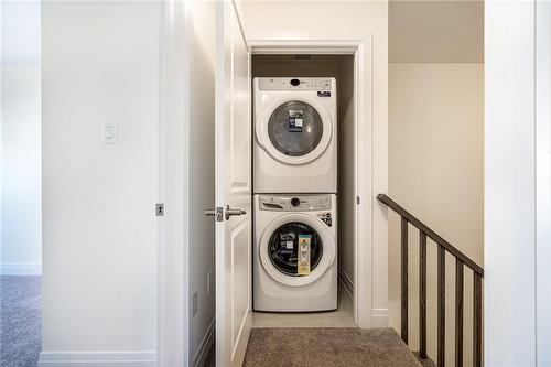 305 Garner Road W|Unit #29, Ancaster, ON - Indoor Photo Showing Laundry Room