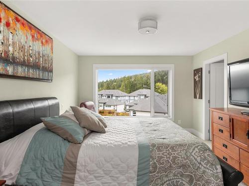 1210 Solstice Cres, Langford, BC - Indoor Photo Showing Bedroom