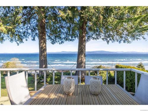 1077 Eaglecrest Dr, Qualicum Beach, BC - Outdoor With Body Of Water With View