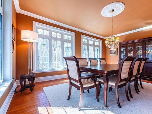 20736 Mississauga Rd, Caledon, ON - Indoor Photo Showing Dining Room