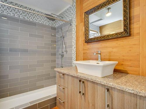 Salle de bains - 381 Rue De La Promenade, Saint-Hippolyte, QC - Indoor Photo Showing Bathroom