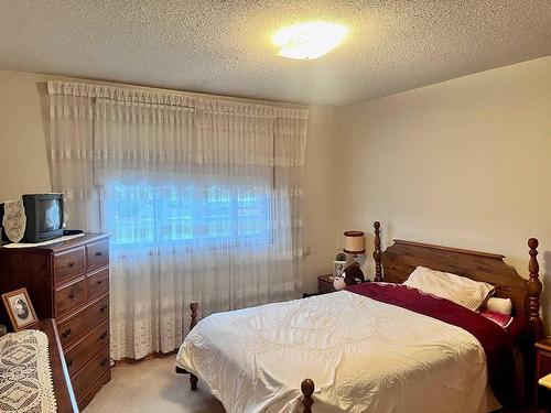 415 Cuyler Street, Thunder Bay, ON - Indoor Photo Showing Bedroom