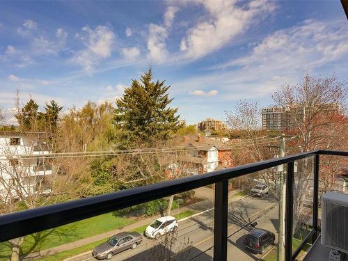 402-300 Michigan St, Victoria, BC - Outdoor With Balcony With View