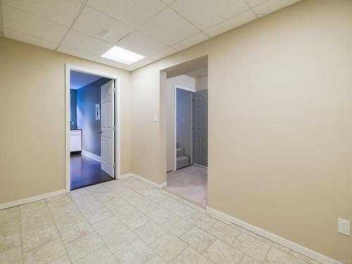 1467 Belcarra Rd, Duncan, BC - Indoor Photo Showing Other Room