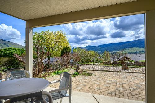 516 Middleton Way, Coldstream, BC - Outdoor