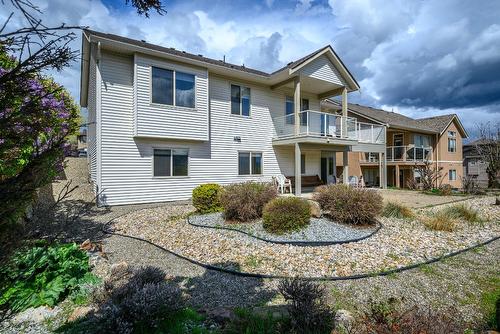 516 Middleton Way, Coldstream, BC - Outdoor With Facade