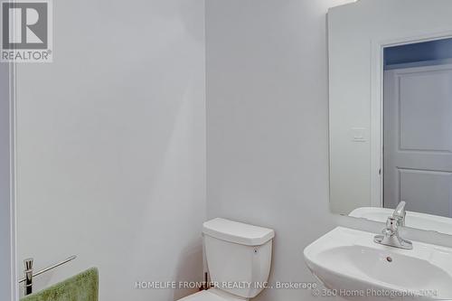 759 Green Street, Innisfil, ON - Indoor Photo Showing Bathroom