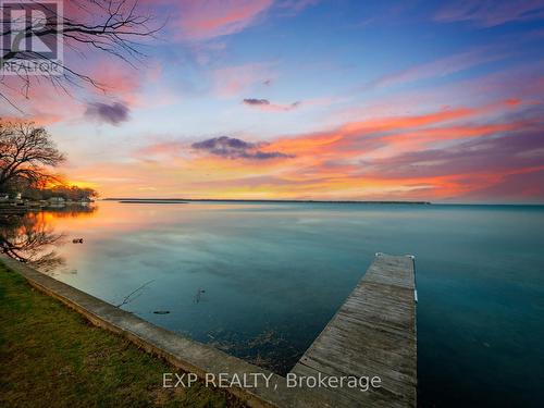 142 Moore'S Beach Road, Georgina, ON - Outdoor With Body Of Water With View
