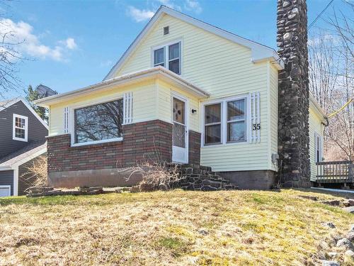 35 Lighthouse Road, Digby, NS 
