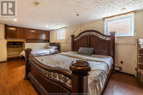 5460 Queen Elizabeth, Windsor, ON - Indoor Photo Showing Bedroom