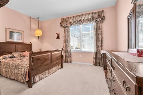 main bedroom w ensuite bath - 244 Silverbirch Boulevard, Mount Hope, ON - Indoor Photo Showing Bedroom