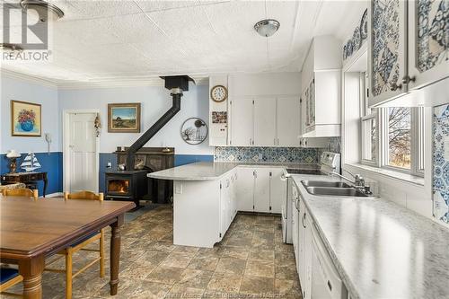 5668 Route 15, Shemogue, NB - Indoor Photo Showing Kitchen With Double Sink