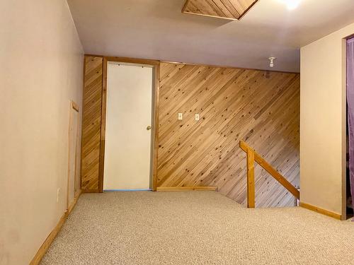 11160 Granby Road, Grand Forks, BC - Indoor Photo Showing Other Room