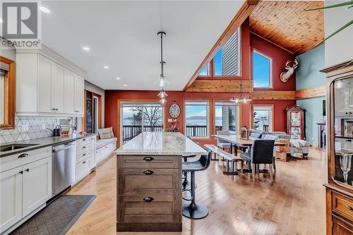 28 Elk'S Club Road, Onaping, ON - Indoor Photo Showing Kitchen With Stainless Steel Kitchen With Upgraded Kitchen