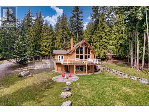 7889 Gardiner Road, Anglemont, BC - Outdoor