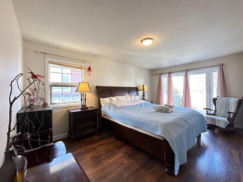 17Xxx 0 Avenue, Surrey, BC - Indoor Photo Showing Bedroom