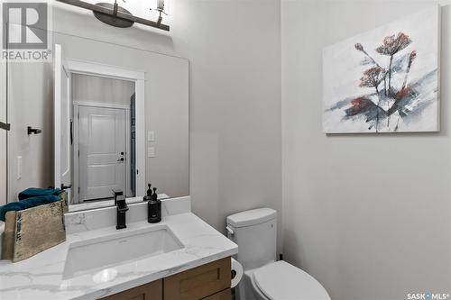 1544 10Th Avenue N, Saskatoon, SK - Indoor Photo Showing Bathroom