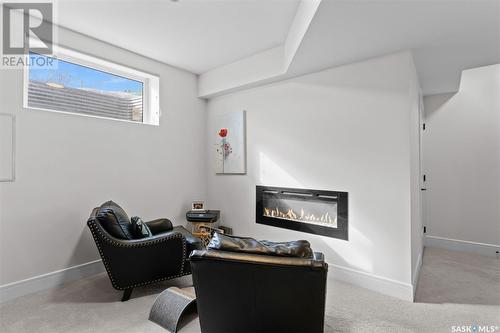 1544 10Th Avenue N, Saskatoon, SK - Indoor With Fireplace