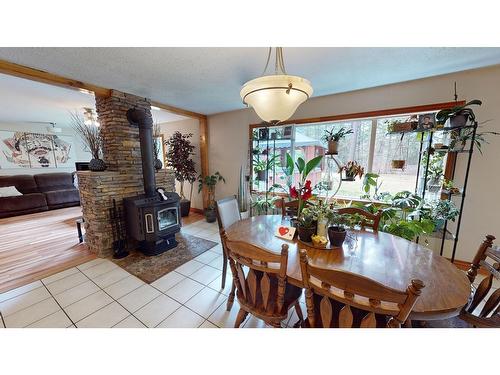 4701 Goat River Road N, Creston, BC - Indoor Photo Showing Dining Room