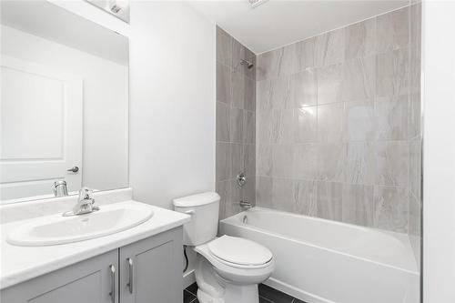 10 Mallard Trail|Unit #239, Waterdown, ON - Indoor Photo Showing Bathroom