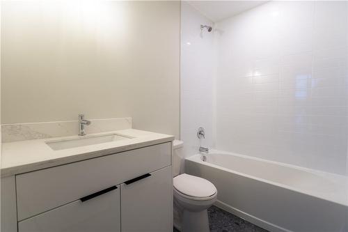 26 Augusta Street|Unit #208, Hamilton, ON - Indoor Photo Showing Bathroom