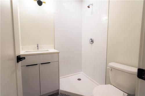26 Augusta Street|Unit #208, Hamilton, ON - Indoor Photo Showing Bathroom
