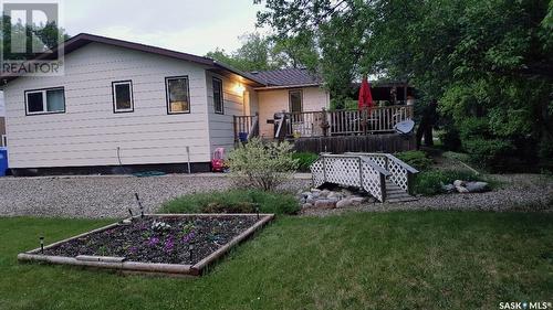 408 3Rd Avenue, Alameda, SK - Outdoor With Deck Patio Veranda