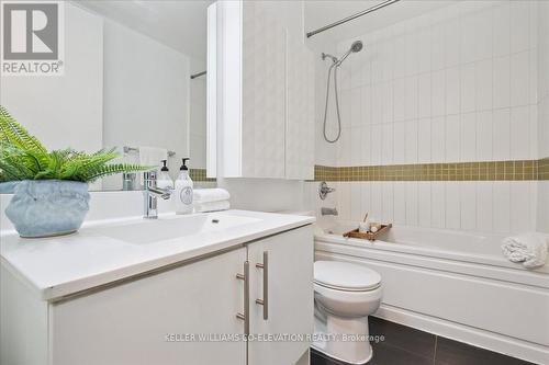 #633 -165 Legion Rd N, Toronto, ON - Indoor Photo Showing Bathroom