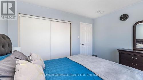 1516 Farmstead Drive S, Milton, ON - Indoor Photo Showing Bedroom