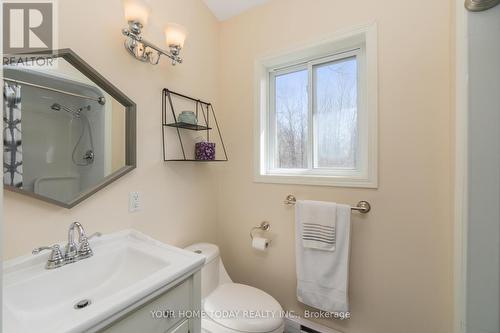 12998 Fifth Line, Halton Hills, ON - Indoor Photo Showing Bathroom