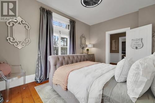 198 Bagot Street, Cobourg, ON - Indoor Photo Showing Bedroom