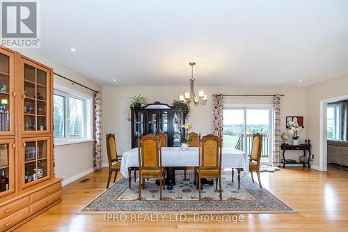 434424 4 Line, Amaranth, ON - Indoor Photo Showing Dining Room