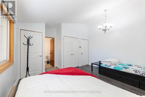 12201 Torbram Rd, Caledon, ON - Indoor Photo Showing Bedroom