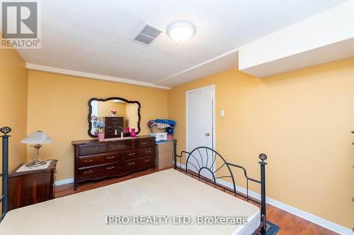 40 O'Hara Pl, Brampton, ON - Indoor Photo Showing Bedroom