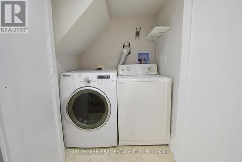 349 Vodden St, Brampton, ON - Indoor Photo Showing Laundry Room