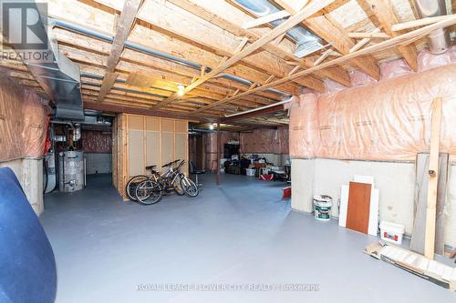 39 Charger Lane, Brampton, ON - Indoor Photo Showing Garage