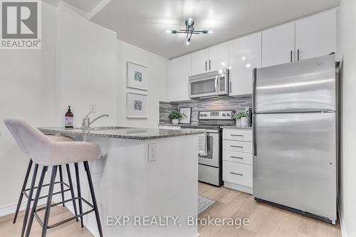 #78 -30 Carnation Ave, Toronto, ON - Indoor Photo Showing Kitchen With Stainless Steel Kitchen With Upgraded Kitchen