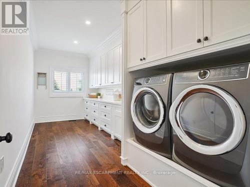 861 Kirkwall Rd, Hamilton, ON - Indoor Photo Showing Laundry Room
