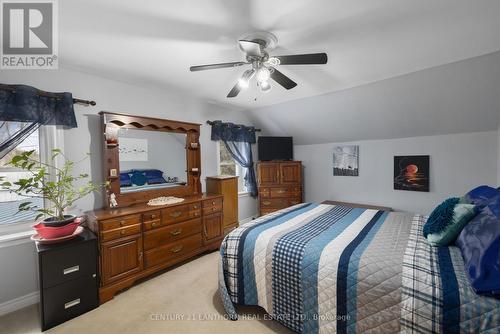 16488 Highway 2, Quinte West, ON - Indoor Photo Showing Bedroom