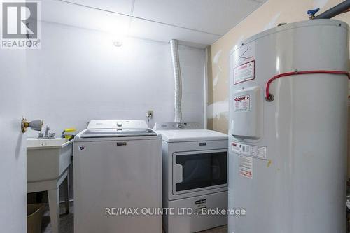 3 Cumberland St, Prince Edward County, ON - Indoor Photo Showing Laundry Room