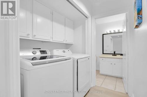 #44 -410 Ambleside Dr, London, ON - Indoor Photo Showing Laundry Room