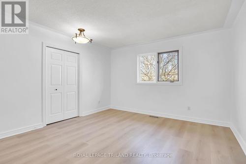 #44 -410 Ambleside Dr, London, ON - Indoor Photo Showing Other Room
