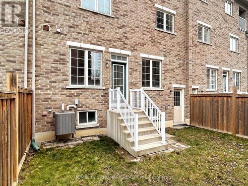 33 King William Crescent, Richmond Hill, ON - Outdoor With Exterior