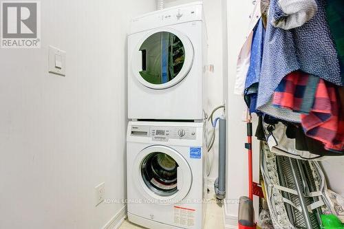 #202 -9201 Yonge St, Richmond Hill, ON - Indoor Photo Showing Laundry Room