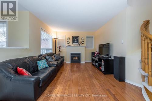 1338 Vincent Cres, Innisfil, ON - Indoor Photo Showing Living Room With Fireplace