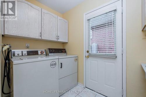 1338 Vincent Cres, Innisfil, ON - Indoor Photo Showing Laundry Room