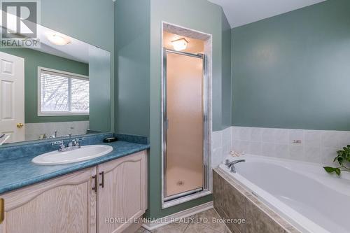 1338 Vincent Cres, Innisfil, ON - Indoor Photo Showing Bathroom